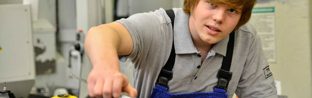 Ausbildung zum Mechatroniker